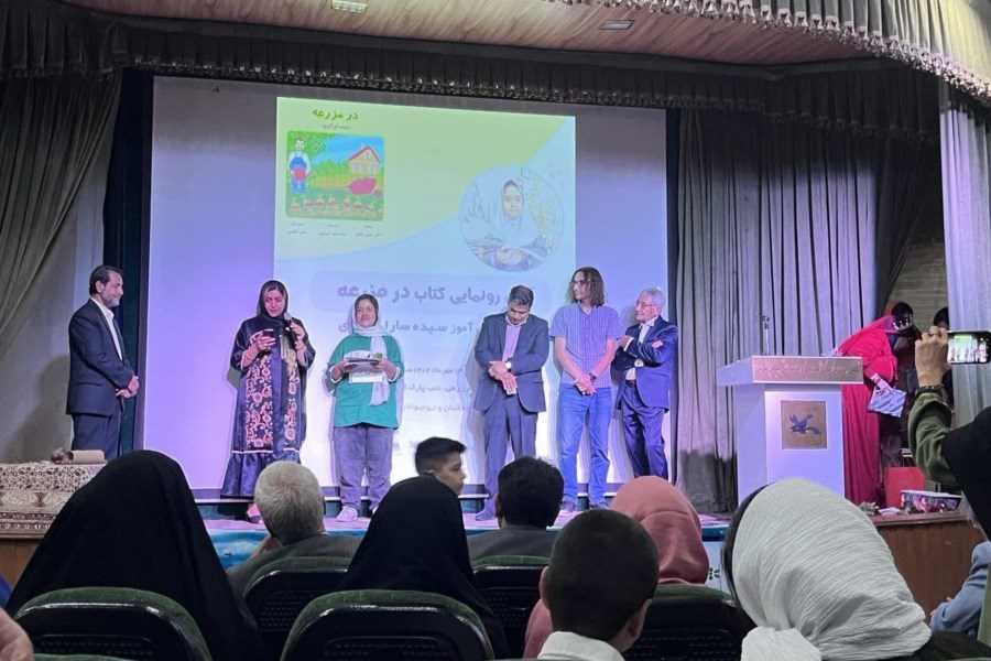 رونمایی از ۶۰ کتاب دانش‌آموزان‌نوشت کشور در همایش ملی از مولانا تا حافظ