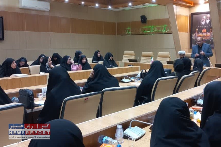 موثرترین نقطه در شبکه سازی فرهنگی فعالیت خواهران در مساجد است