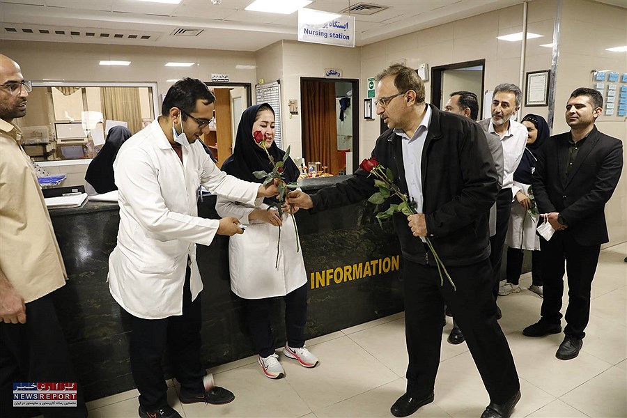 اعضای ستاد سلامت نوروزی دانشگاه علوم پزشکی شیراز از بیمارستان های نمازی و  اسماعیل امتیاز و شهید رجایی بازدید کردند