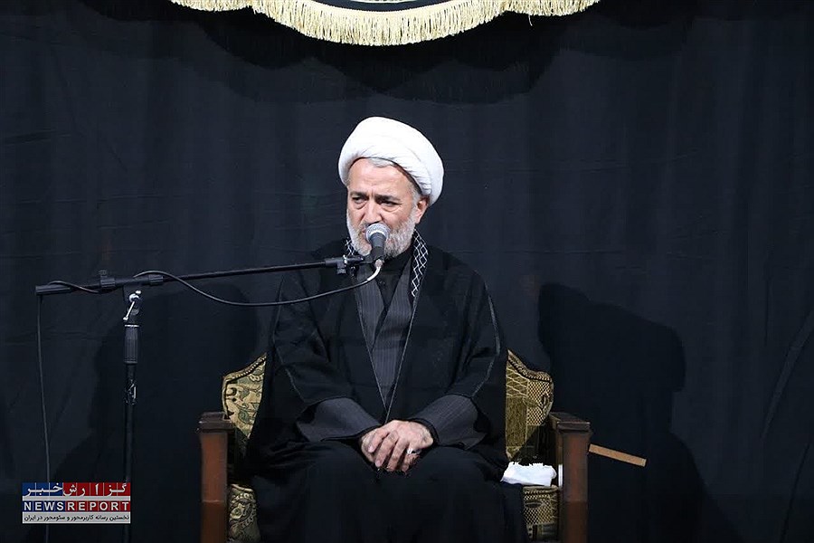 عزاداری شام غریبان شهادت امام جعفر صادق(ع) در گلزار شهدای مرکزی لامرد