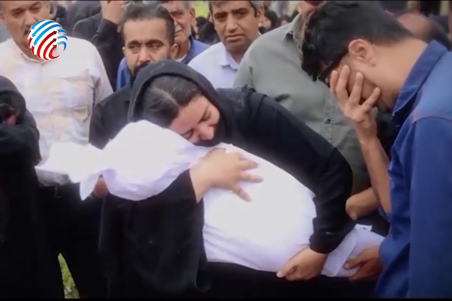 تشییع باشکوه آوینای شهید در لامرد